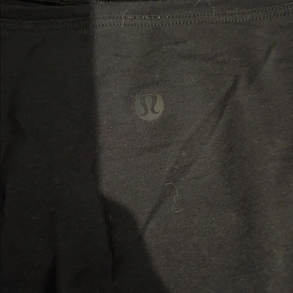 Lululemon Back in Action top - Picture 3 of 3